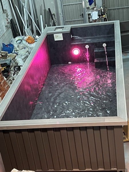 Piscina in container Candybleaz da 4,5 × 2,5 m
