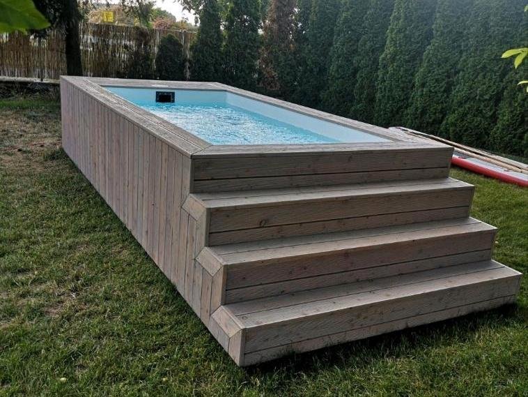 Piscina in contenitore con rivestimento in legno - immagine 3