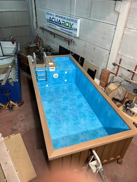 Piscina in container da 4 m