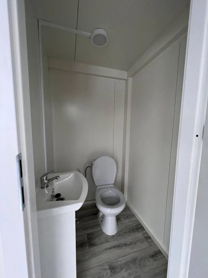 Container ufficio 6 × 3 m - immagine 5