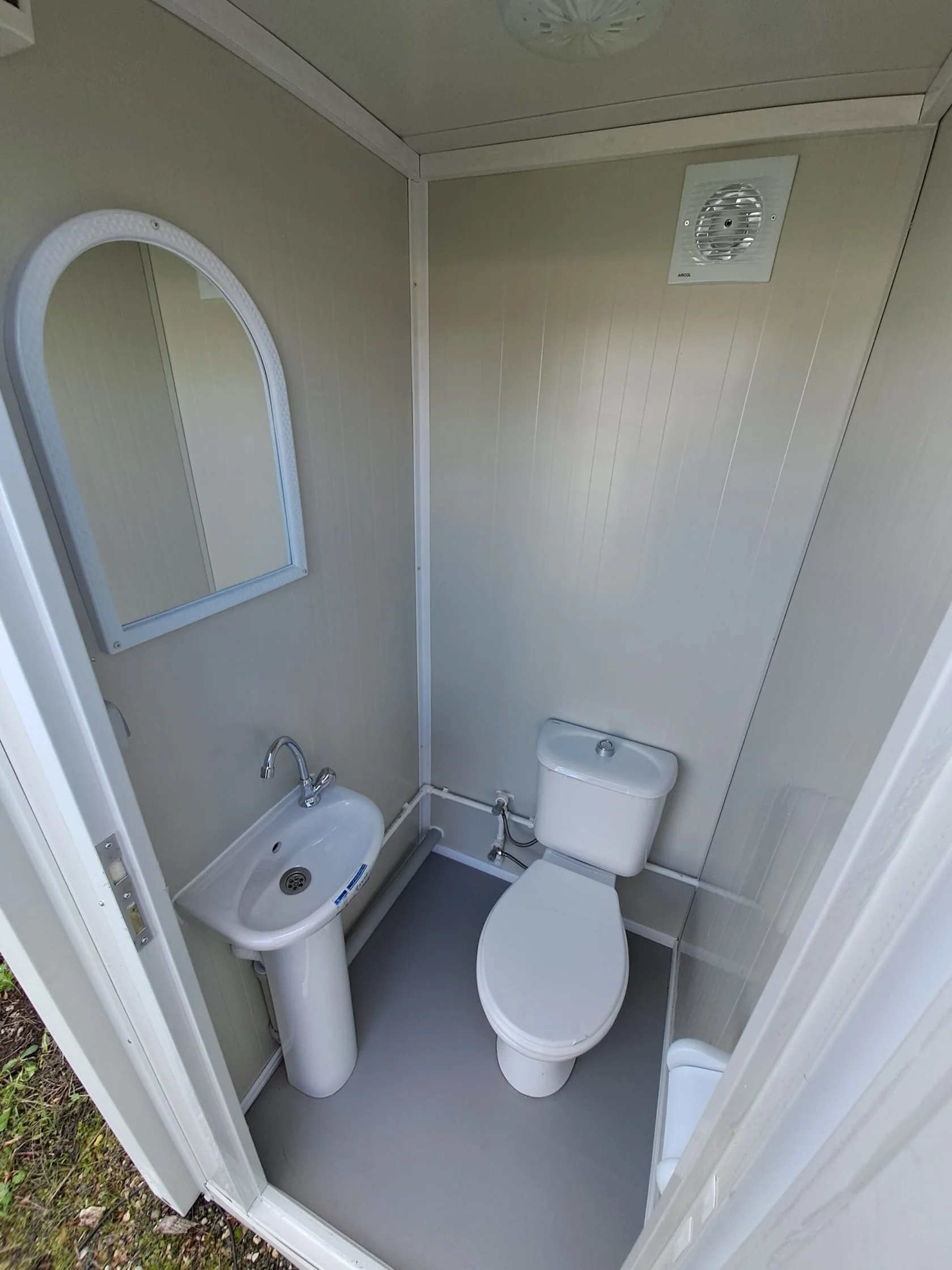 Modulo sanitario con WC, lavabo e doccia - immagine 3