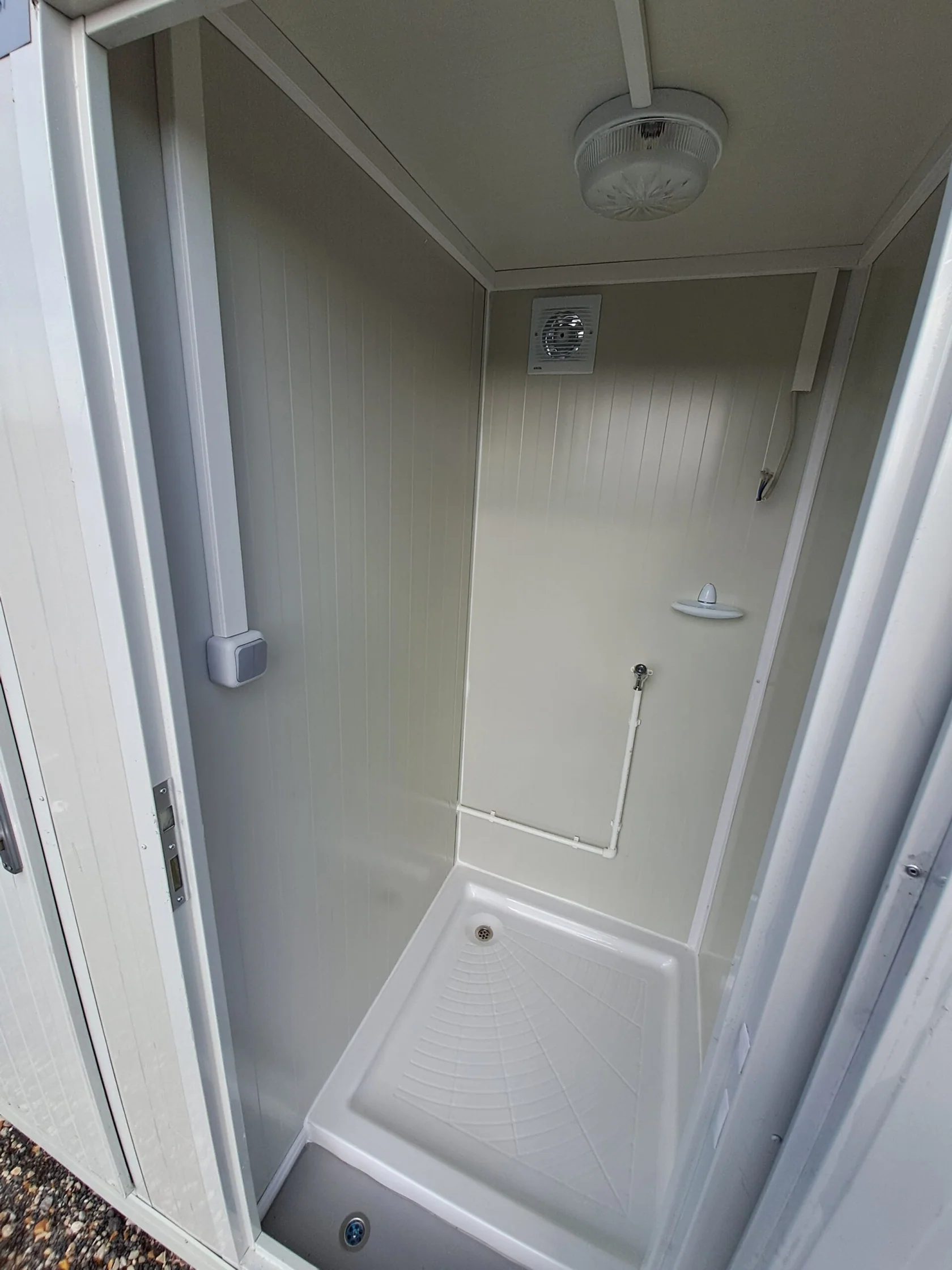 Modulo sanitario con WC, lavabo e doccia - immagine 4