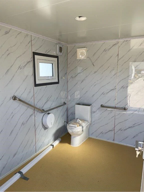 Bagno portatile accessibile per persone con mobilità ridotta - immagine 6