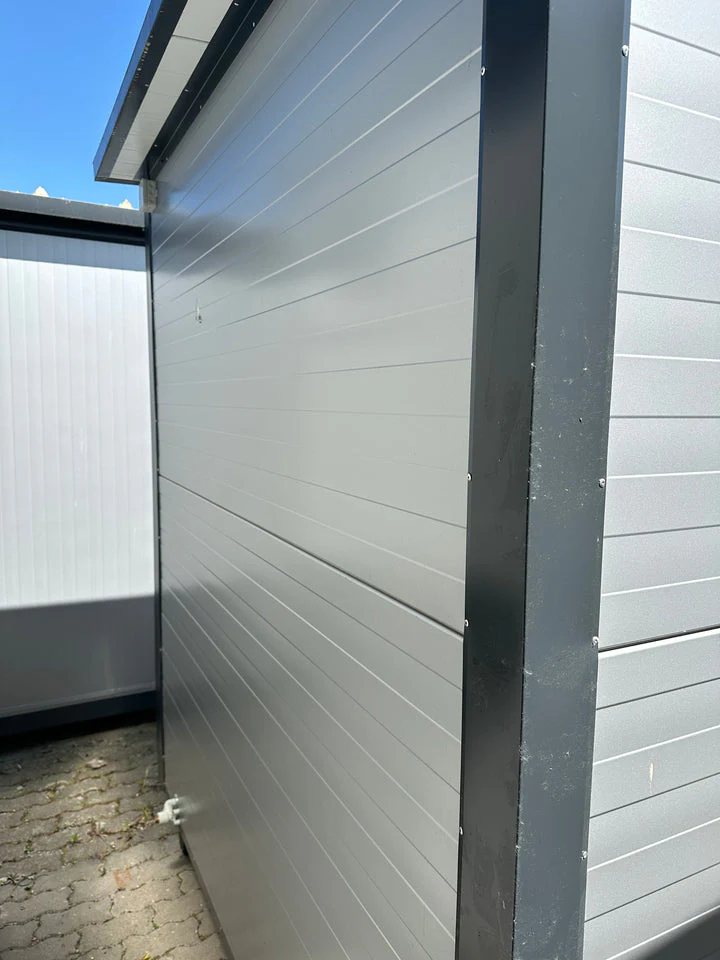 Modulo sanitario 2,00 × 2,00 m con vaso sanitario e orinatoio - immagine 6